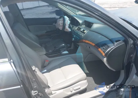 2011 Honda Accord Exl from USA, damaged, VIN 1HGCP3F85BA011047